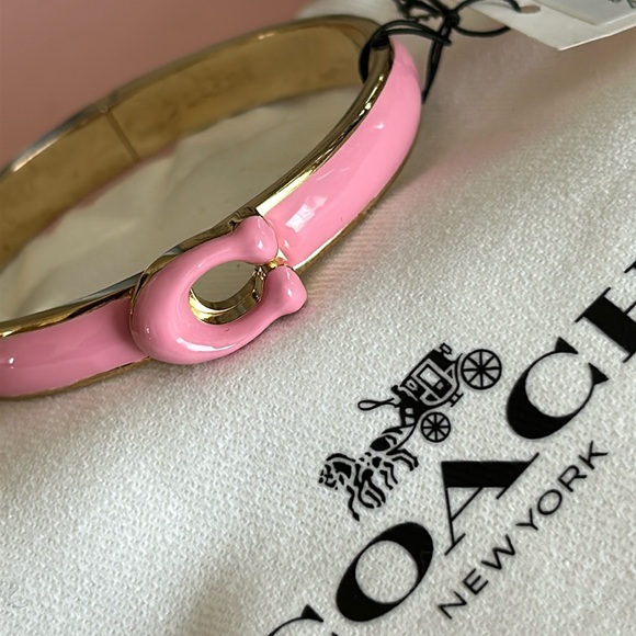 Coach bracelet in pink and gold - Picture 1 of 8